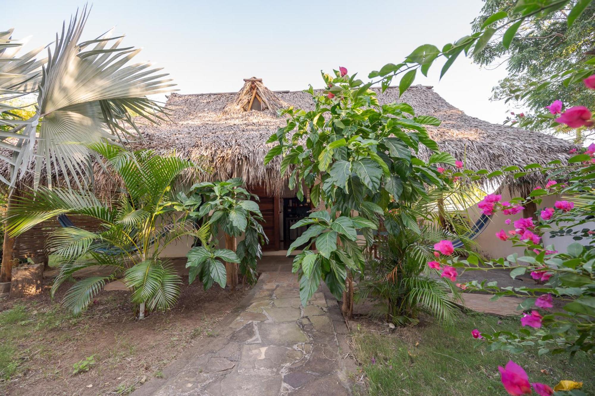 Twoten° Surf Home Popoyo Exterior foto